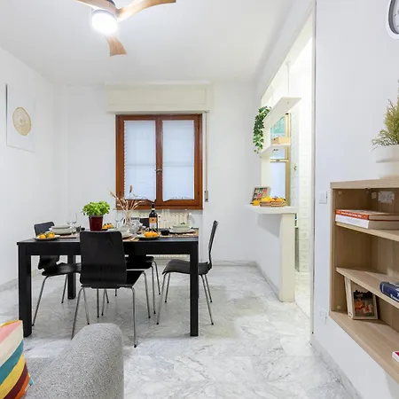 Guesthost - Bright And Modern X4 *